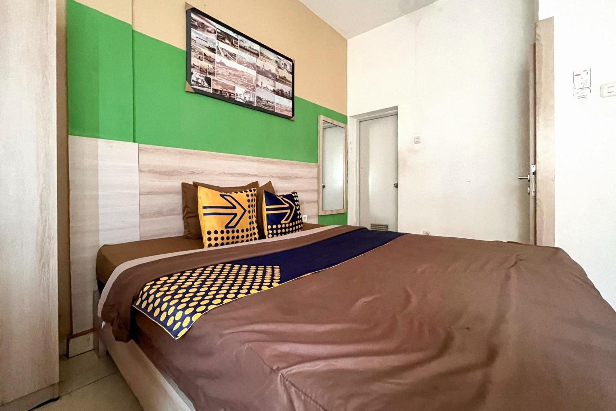 מלון Reddoorz Near Underpass Simpang Patal פאלמבאנג מראה חיצוני תמונה