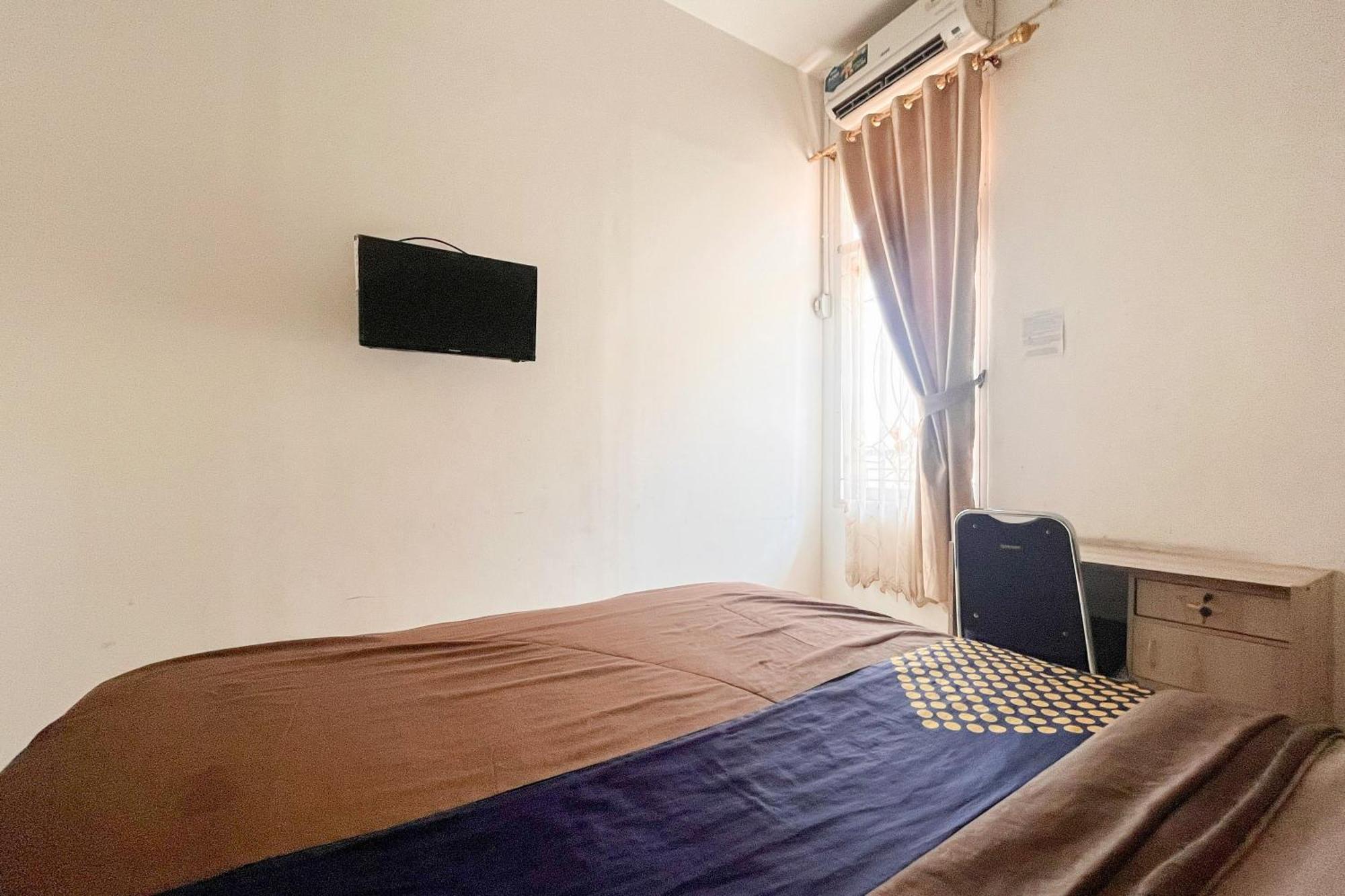 מלון Reddoorz Near Underpass Simpang Patal פאלמבאנג מראה חיצוני תמונה